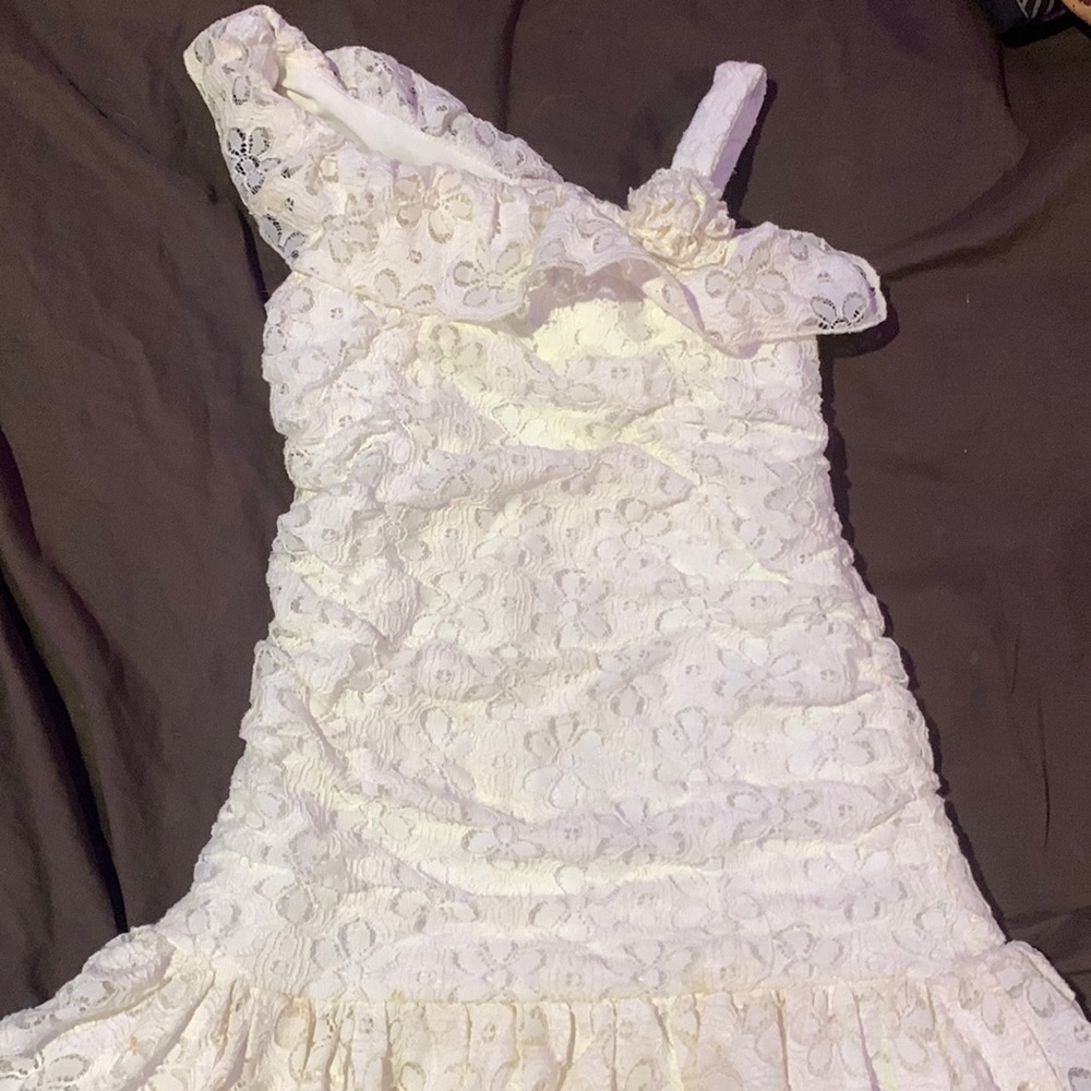White iZBYER girl floral dress